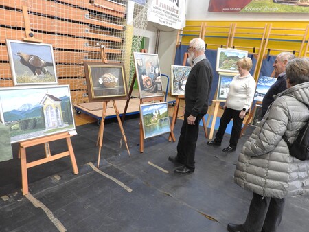 Člani Likovne sekcije so predstavili števila dela  ki so nastala v zadnjih dveh letih